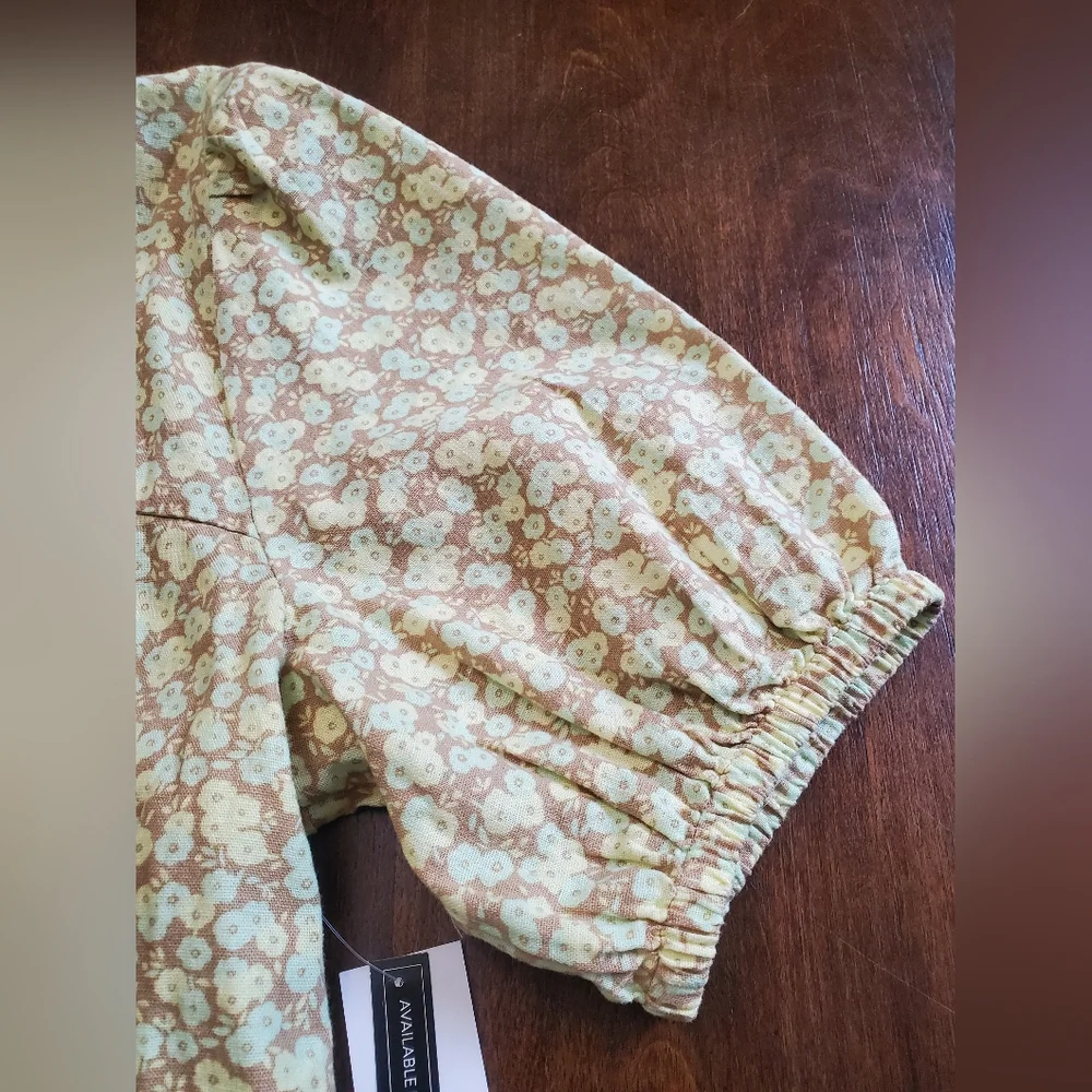 NWT BP Puff Sleeve Crop Top Allison Floral‎ - Picture 6 of 6